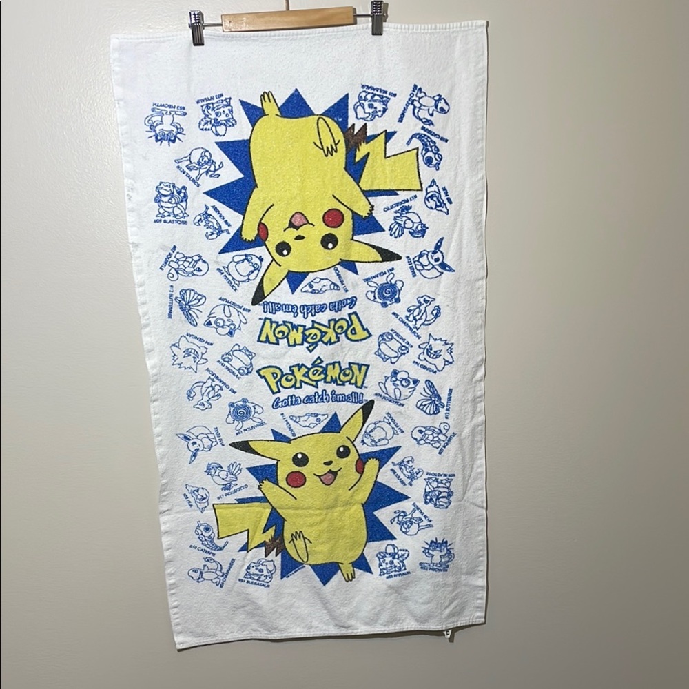 Vintage Pokémon Pikachu Towel Y2k 90s